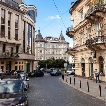 Dream On Drahomanova Street Apartamento