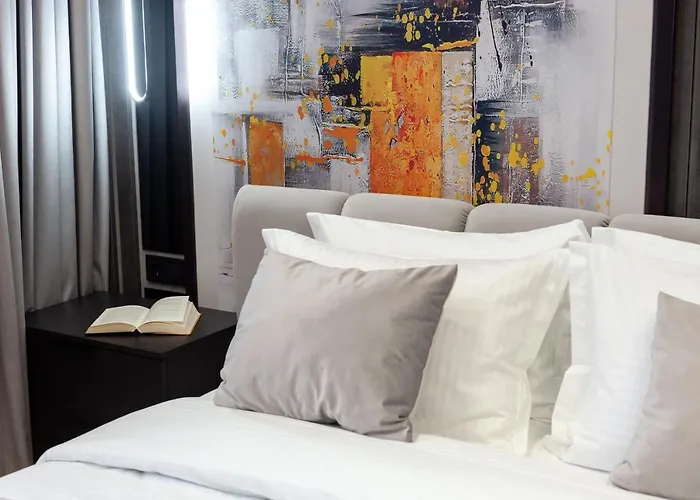 Dream On Drahomanova Street Leópolis