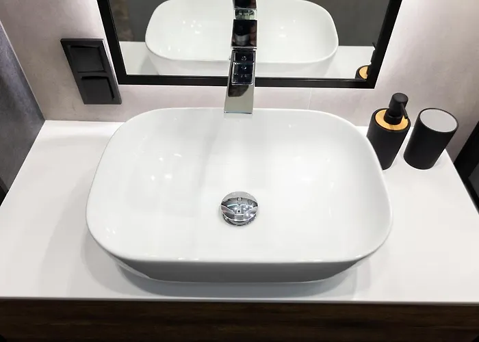 Dream On Drahomanova Street * Львов